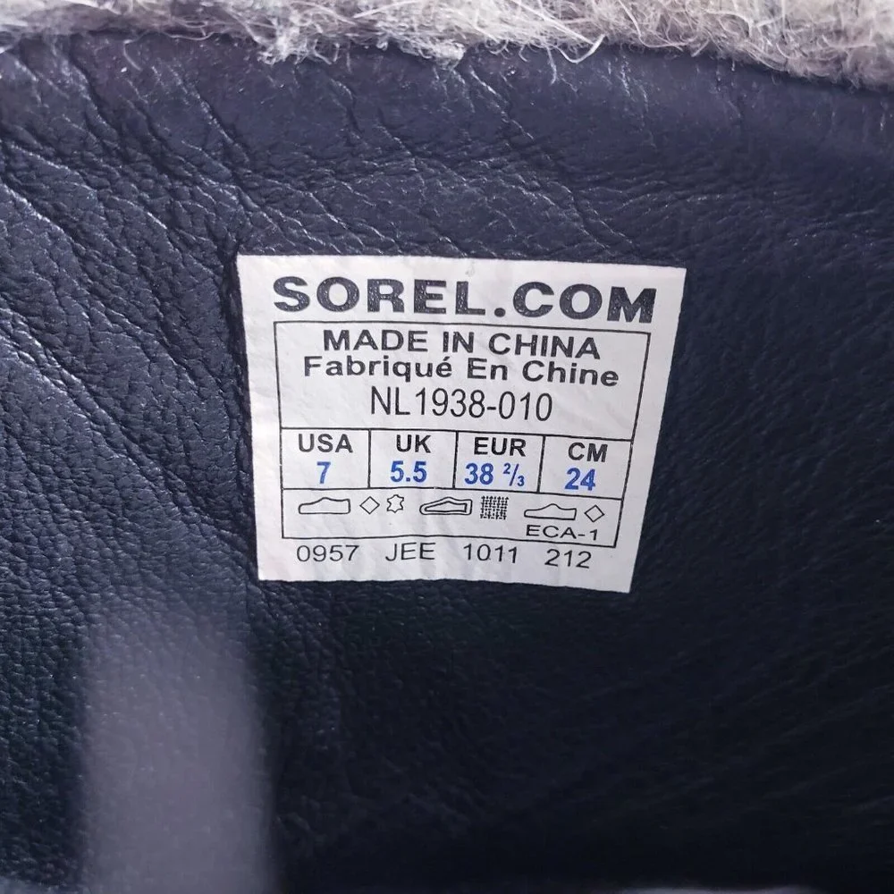Sorel Women's Tall Faux Fur Front‎ Zip Waterproof Winter Boots Size 7